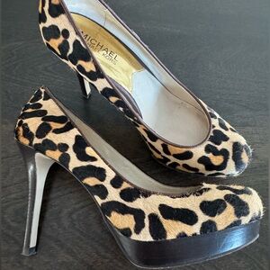 Michael Kors Leopard Print Pointed Toe Platform Pumps - Black/Tan